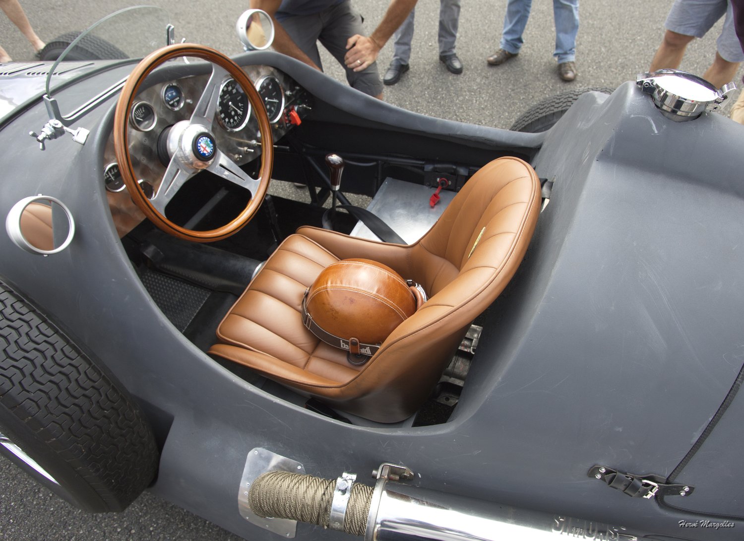Afla-Romeo-Tipo-159-07.jpg