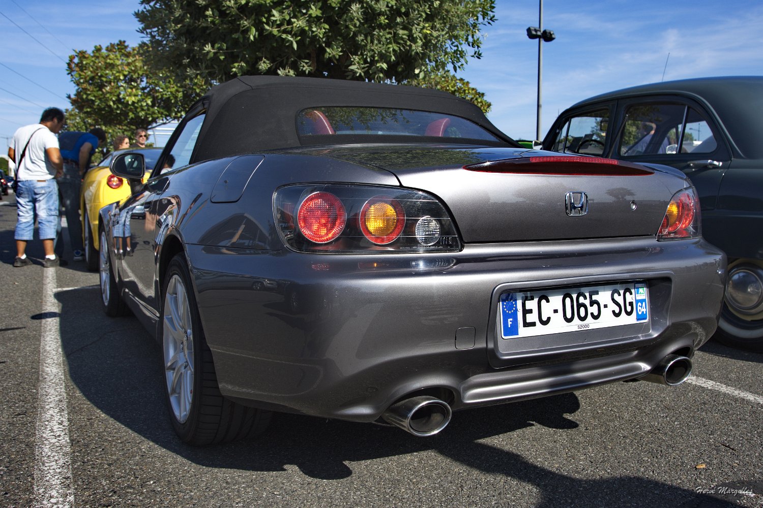 Honda-S2000-02.jpg
