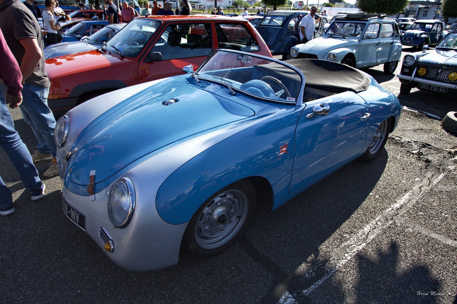 Porsche-01.jpg