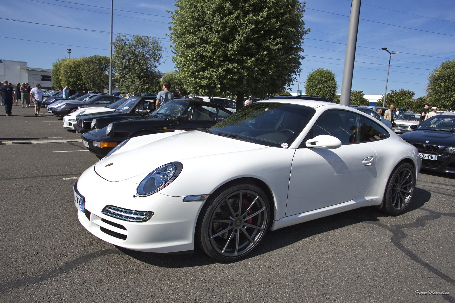 Porsche-05.jpg