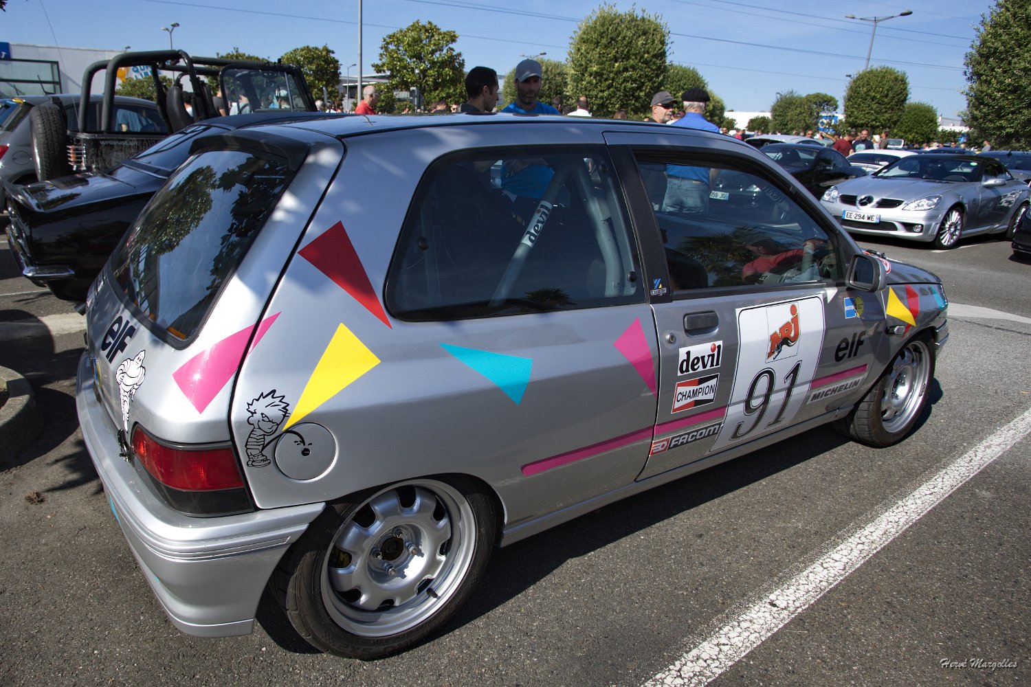 Renault-Clio-16S-01.jpg