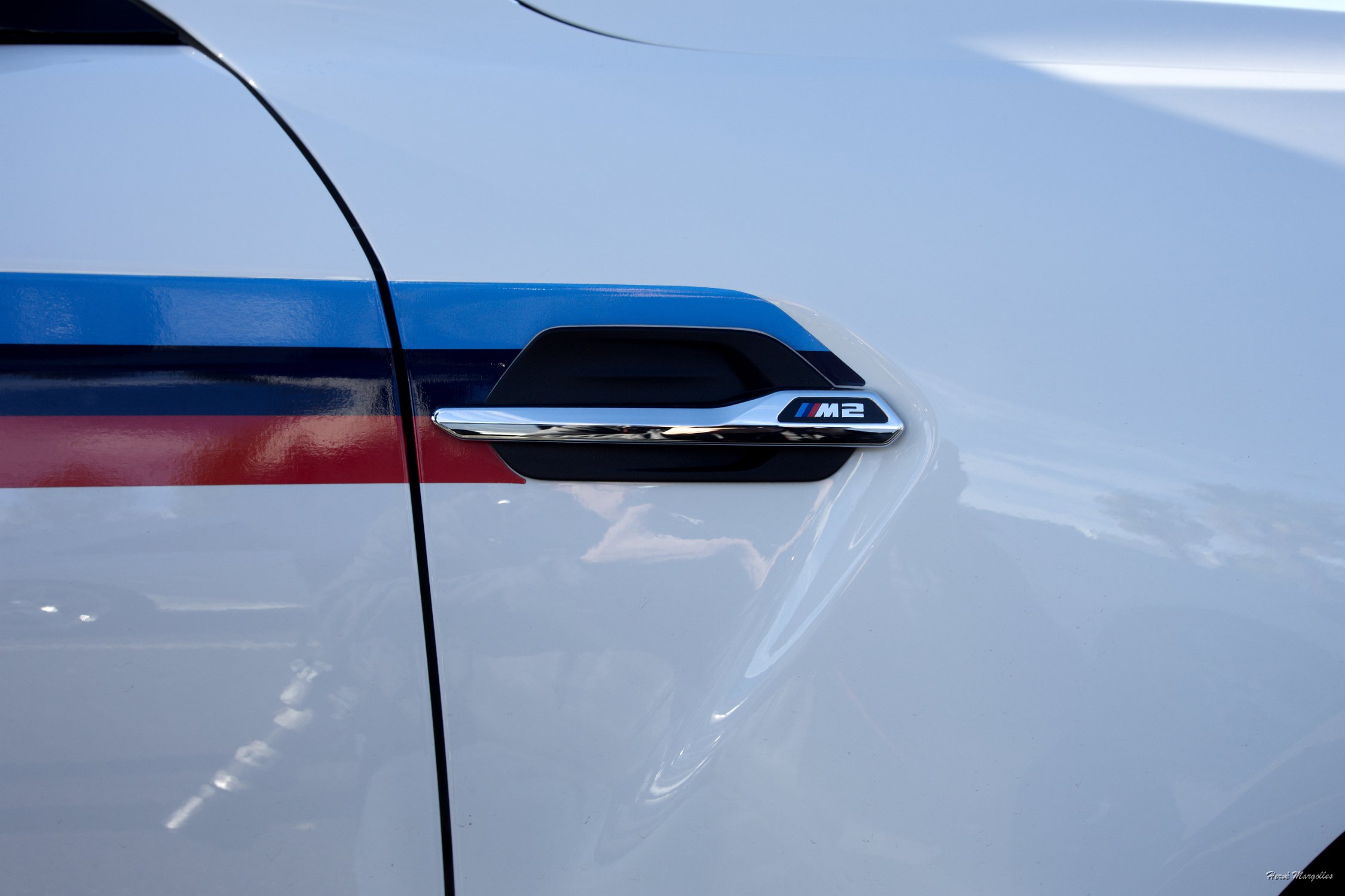 BMW-M2-01.jpg