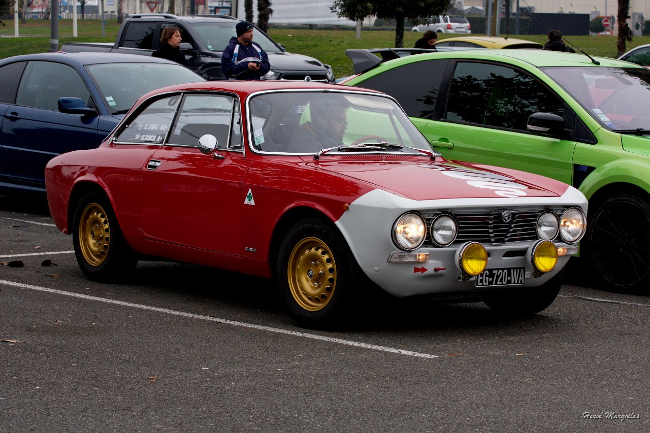 Alfa-2000-04.jpg