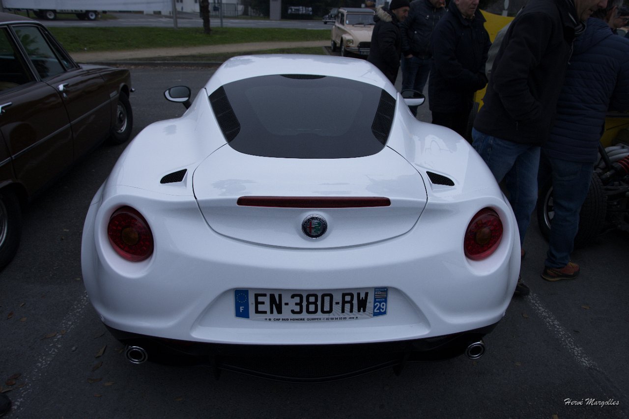 Alfa-4C-01.jpg