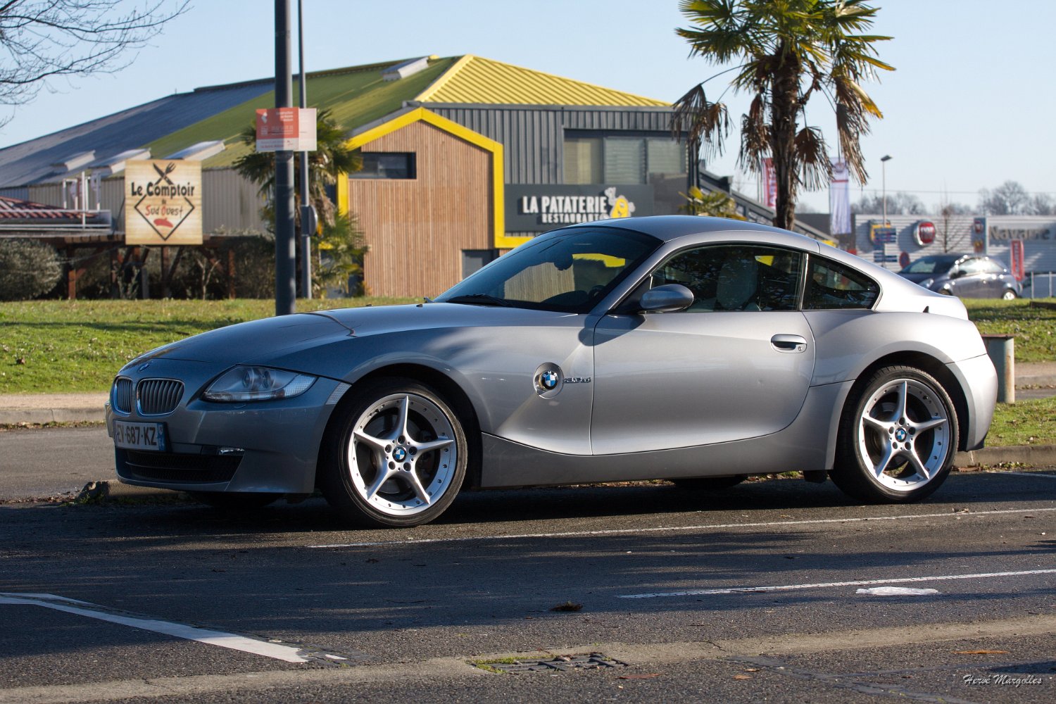 BMW-Z4-01.jpg