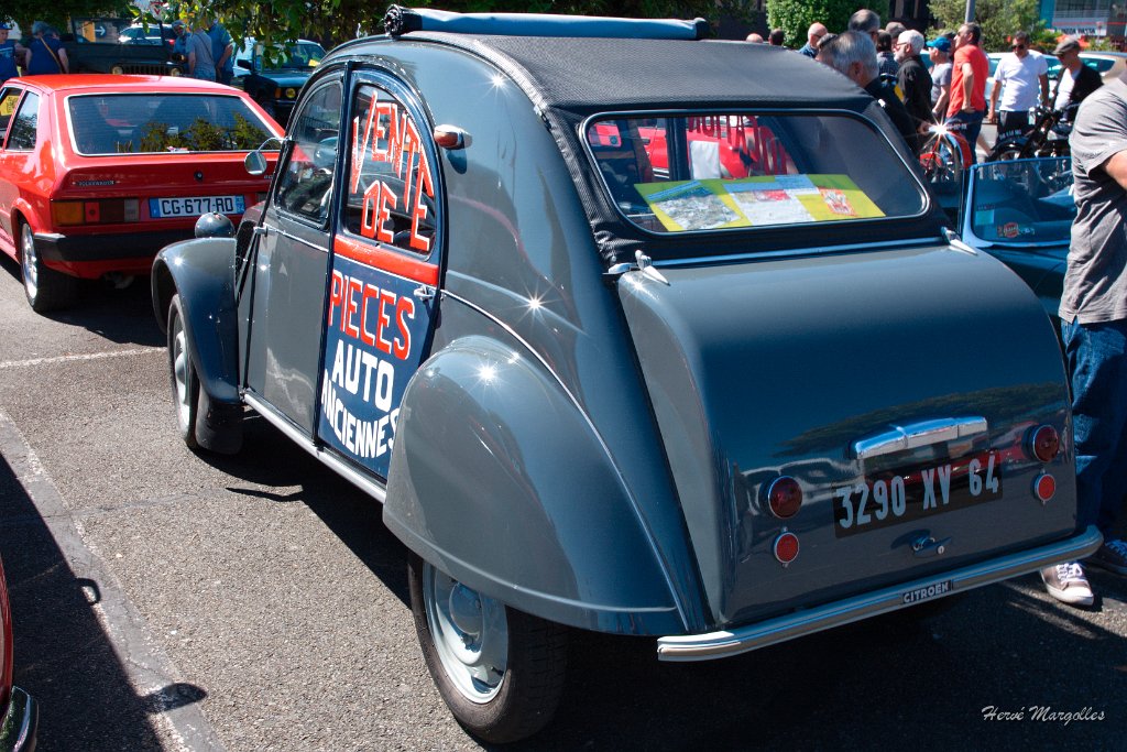 CITROEN-2CV.jpg