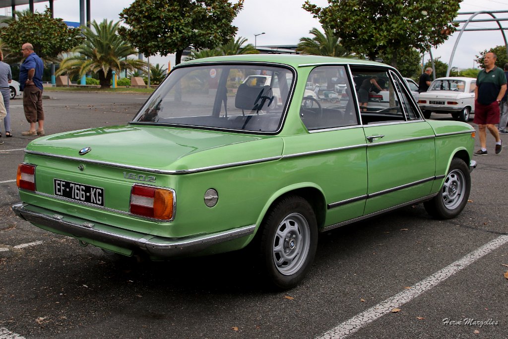 BMW-1602-02.JPG