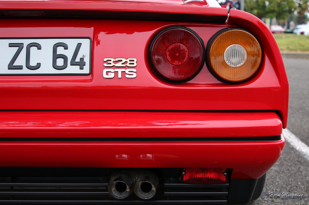 FERRARI-328-01.JPG