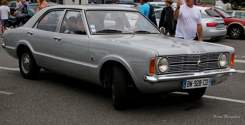 FORD-TAUNUS-01.JPG
