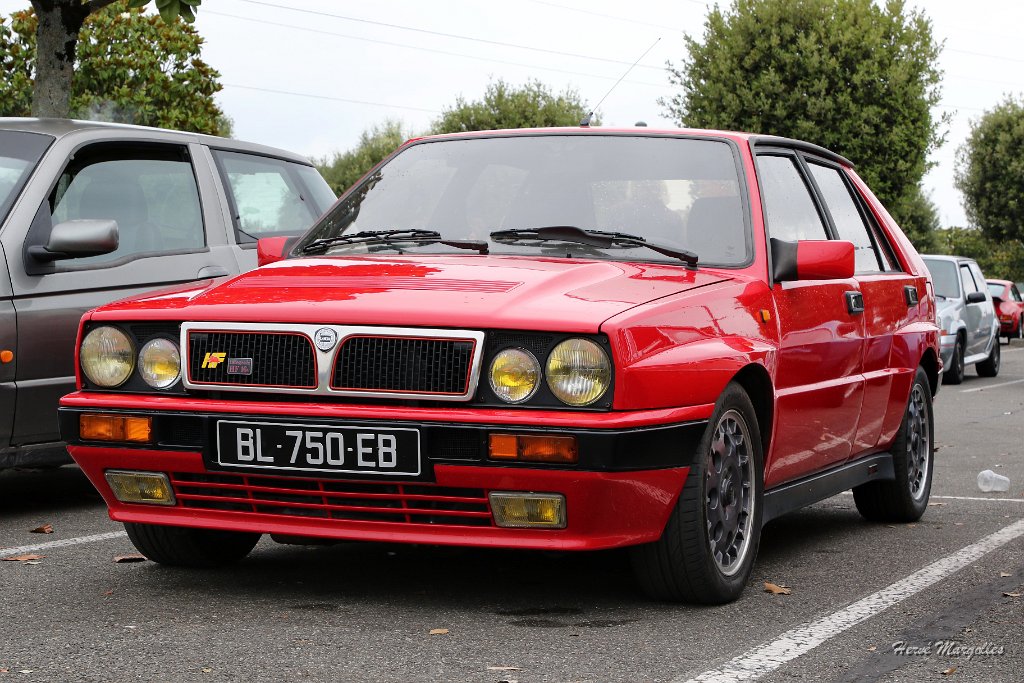 LANCIA-DELTA-HF-01.JPG