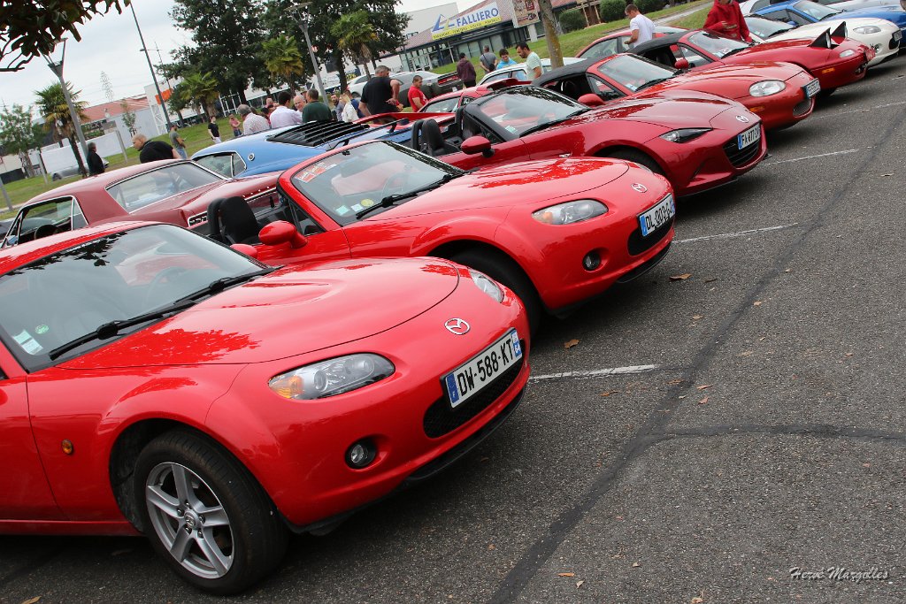 Mazda-MX5-01-01.JPG