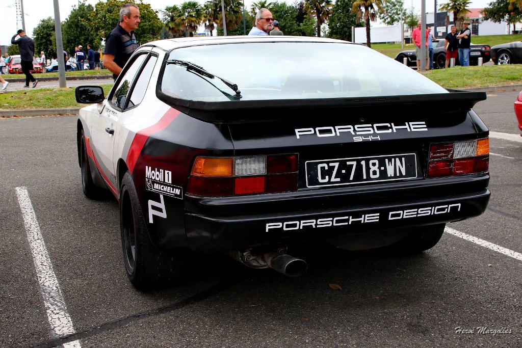 PORSCHE-944-01.JPG