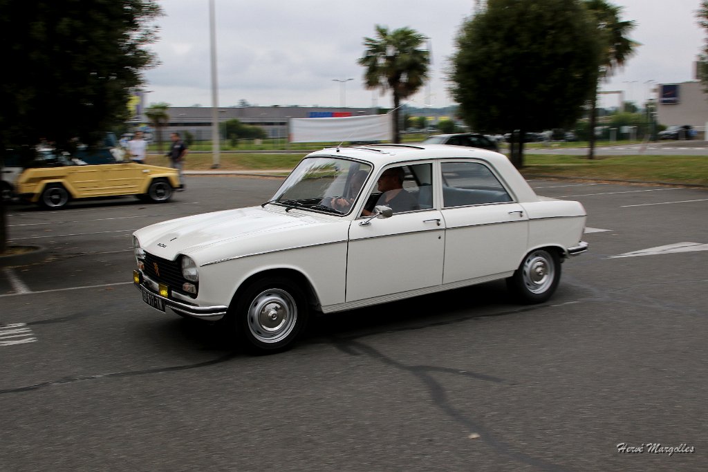 Peugeot-304-01.JPG