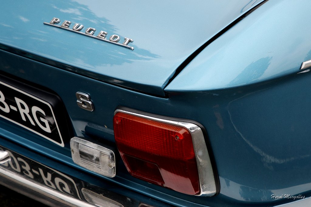 Peugeot-304S-03.JPG