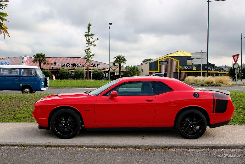 Chevrolet_Camaro-01.jpg