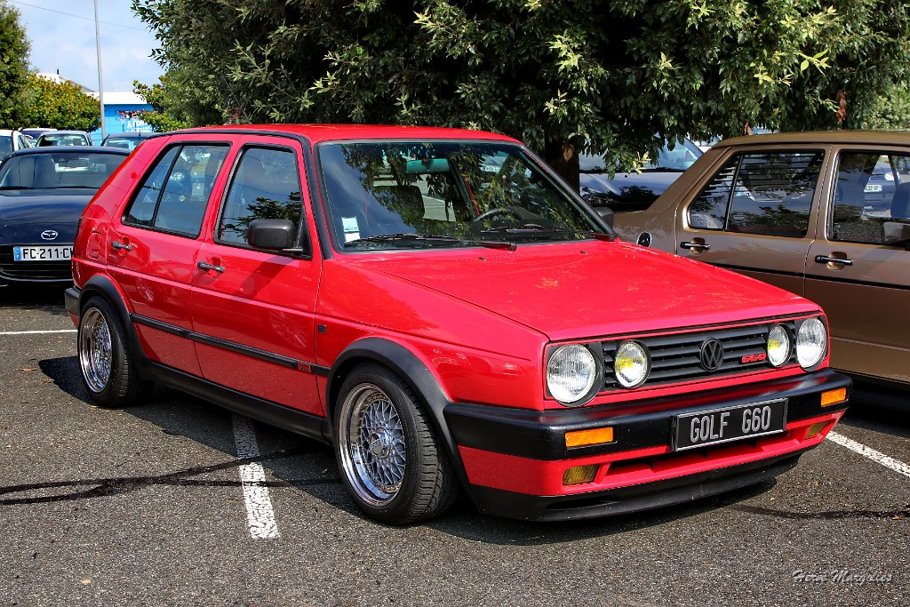 VW_Golf-01.jpg