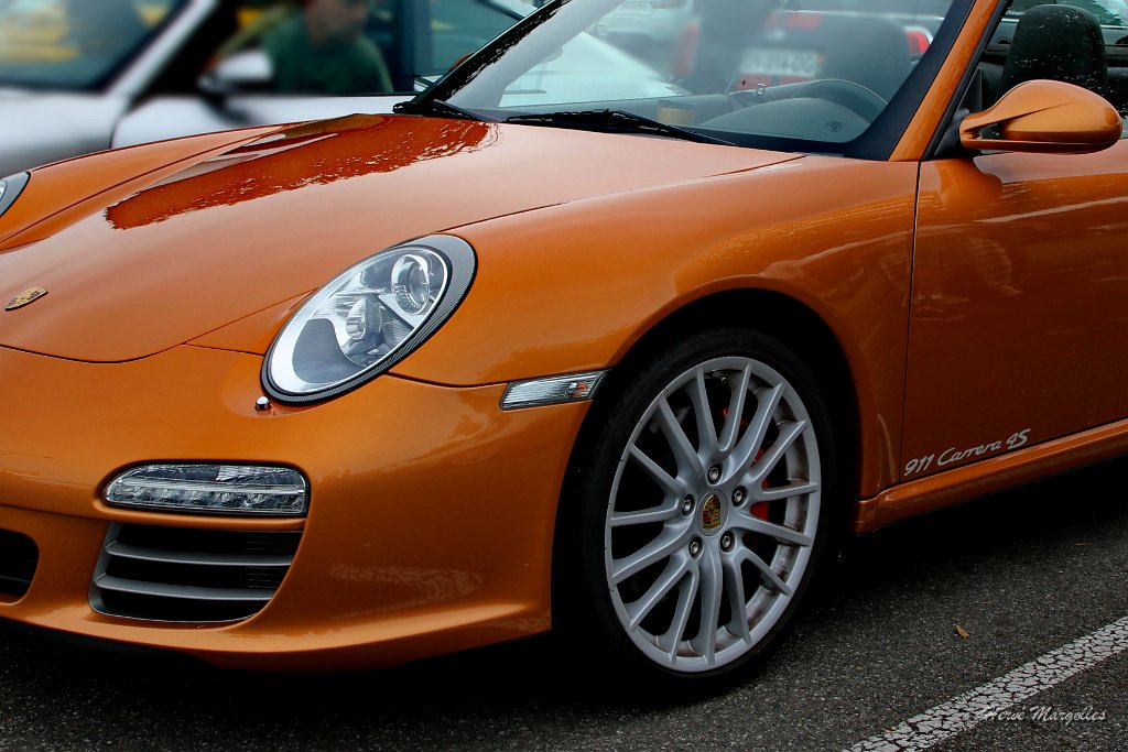 Porsche-02.JPG