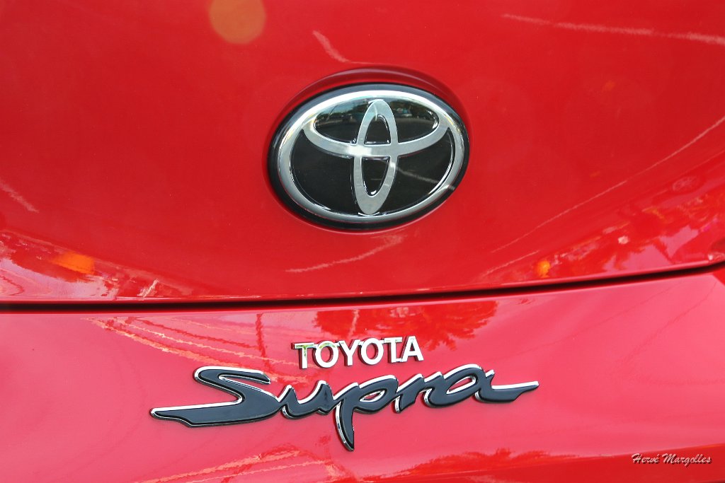 Toyota-Supra-02.JPG