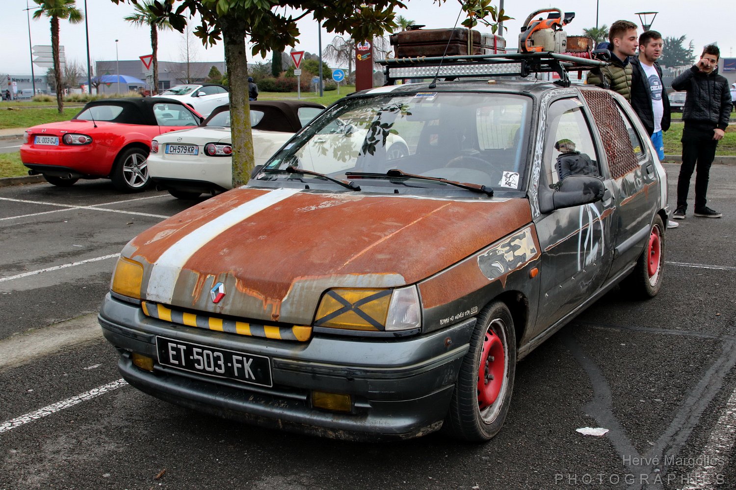 Renault-Clio-02.JPG
