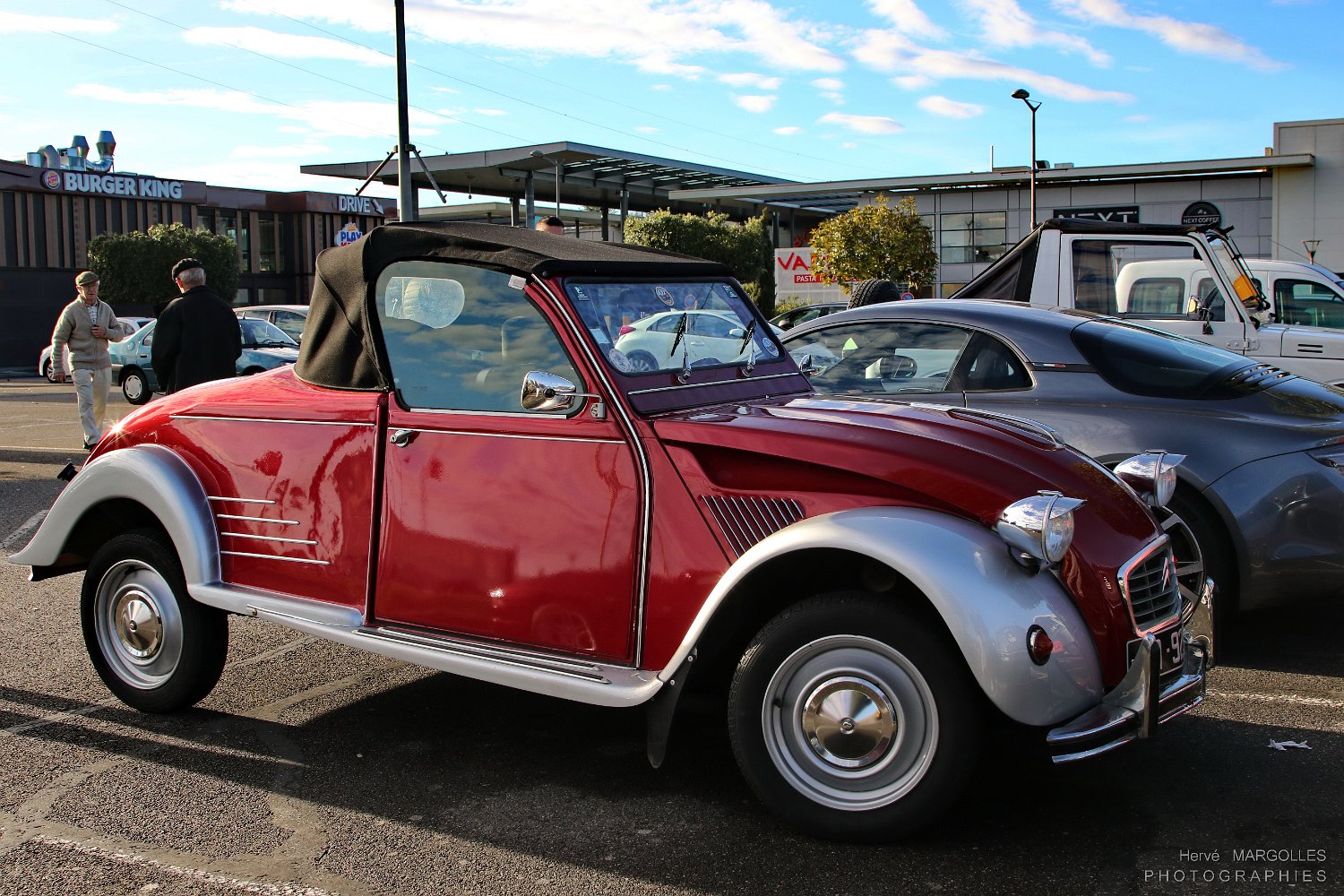Citroen-2CV-Cab-01.jpg