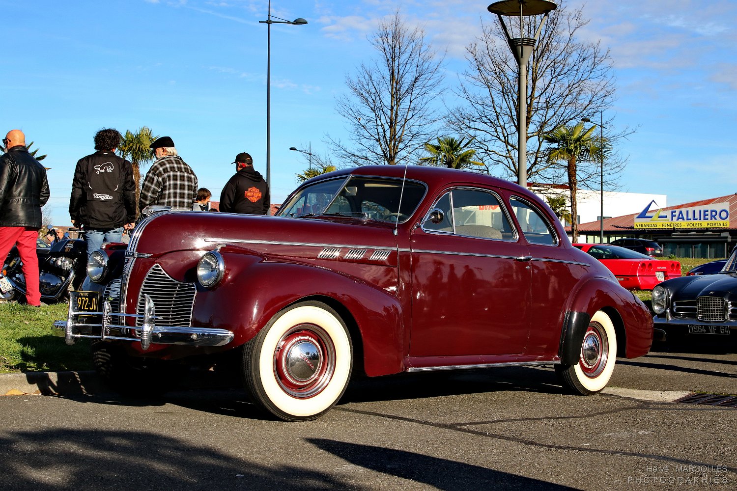Pontiac-02.jpg