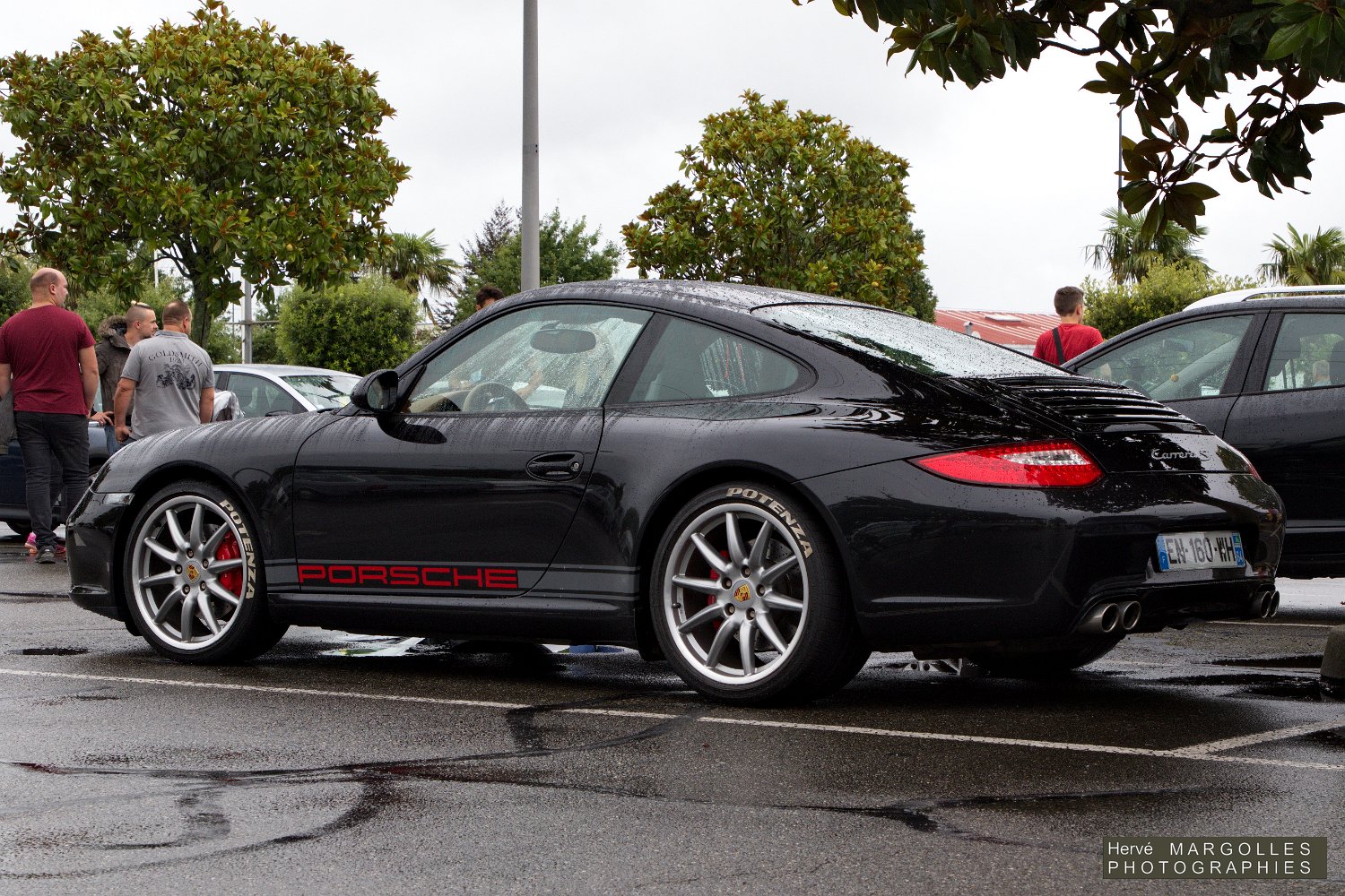 Porsche-911S-02.jpg