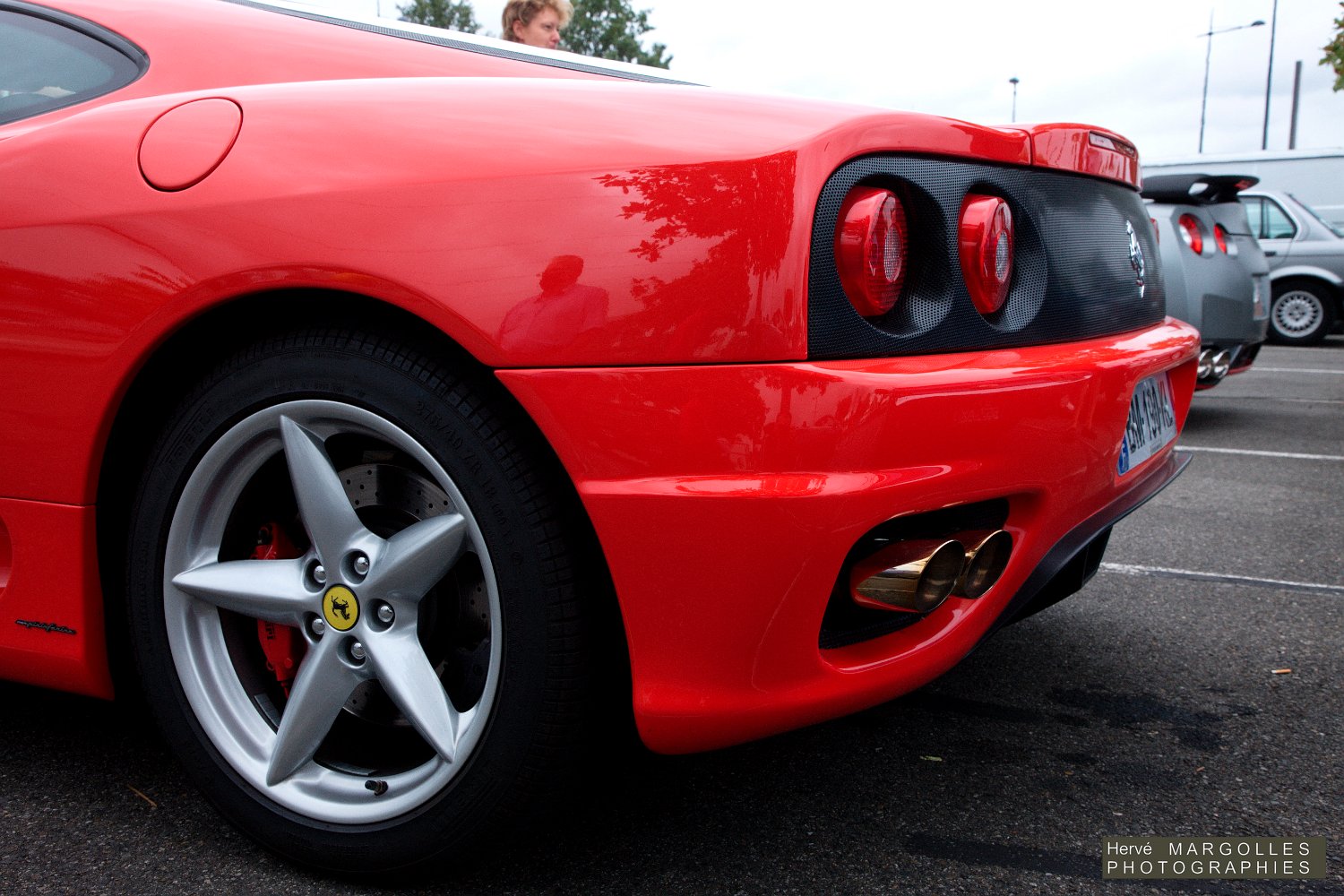 Ferrari_01.jpg