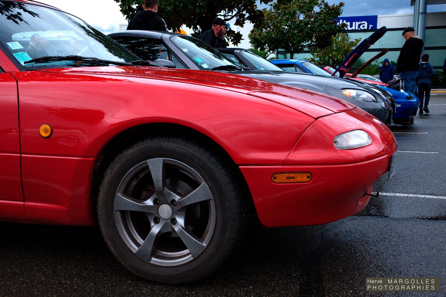 Mazda-MX5-02.jpg