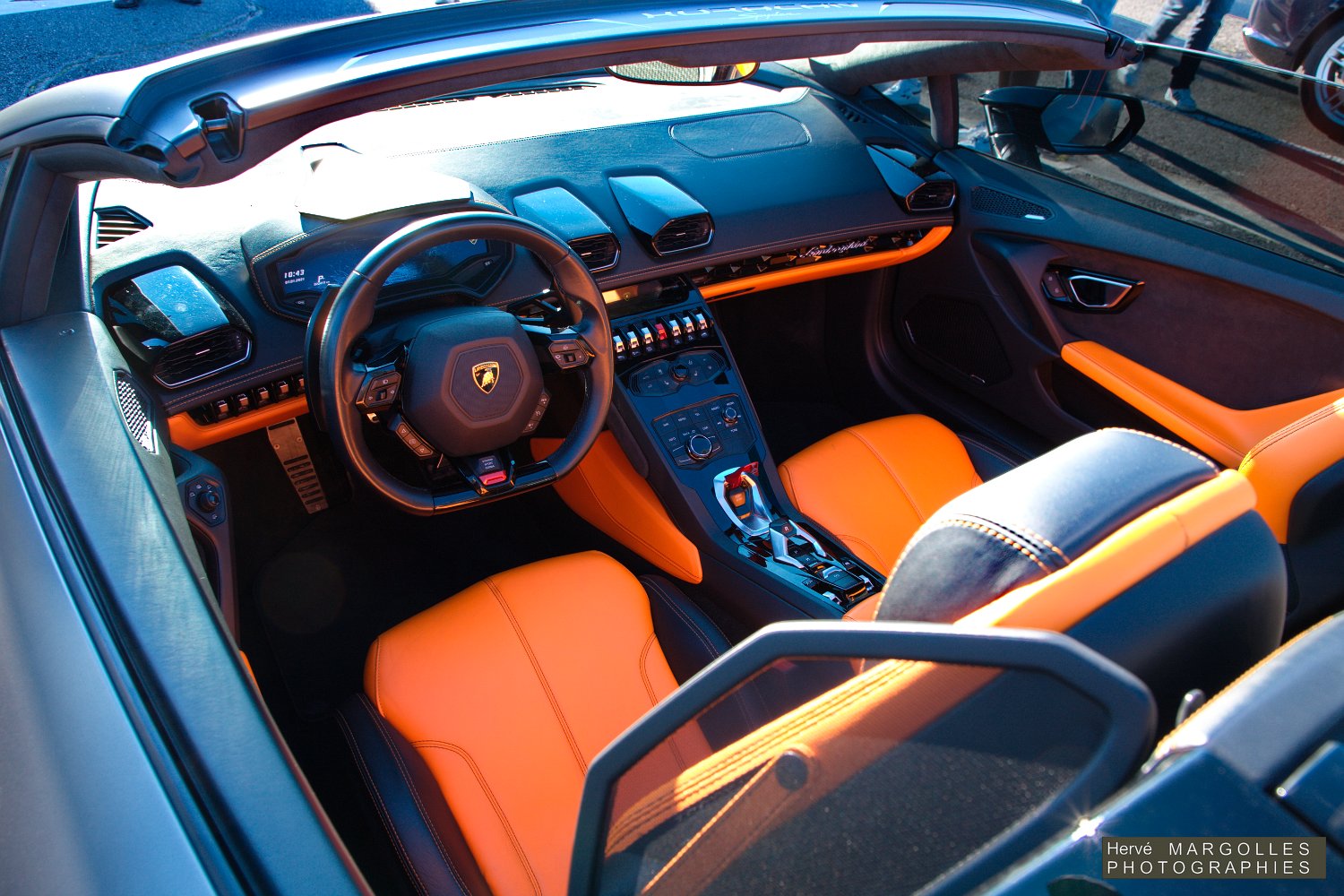 Lamborghini-04.jpg