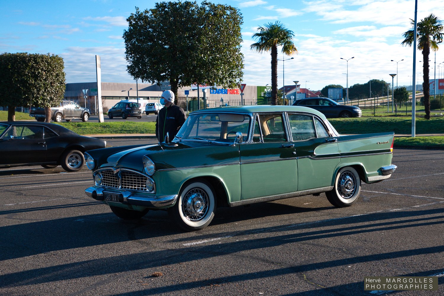 Simca-Chambord-01.jpg