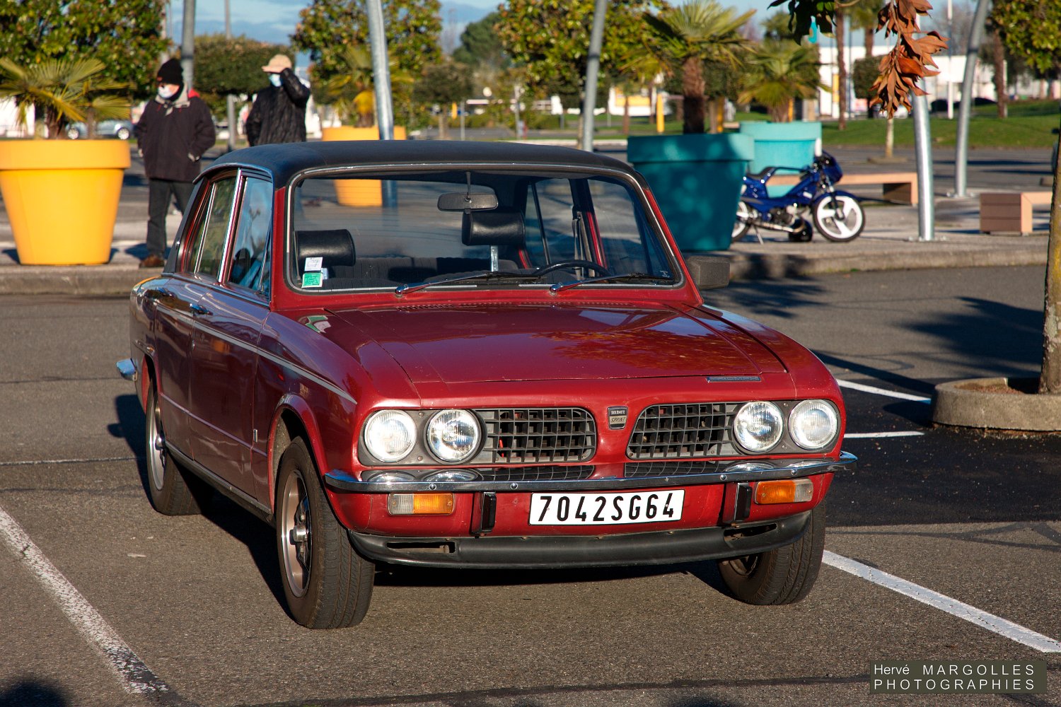 Triumph-Dolomite-01.jpg