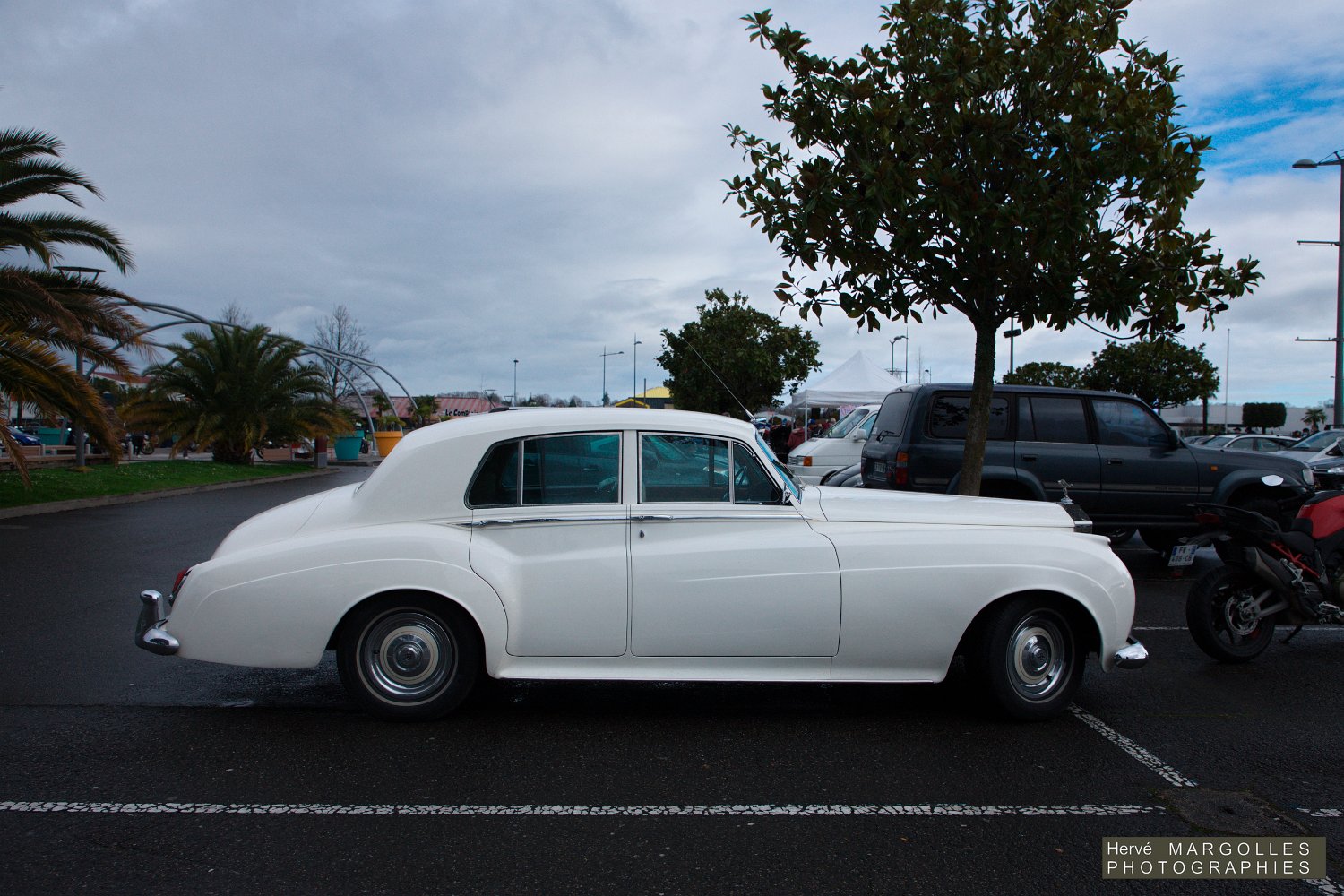 Rolls-Royce-Sylver-Cloud02.jpg