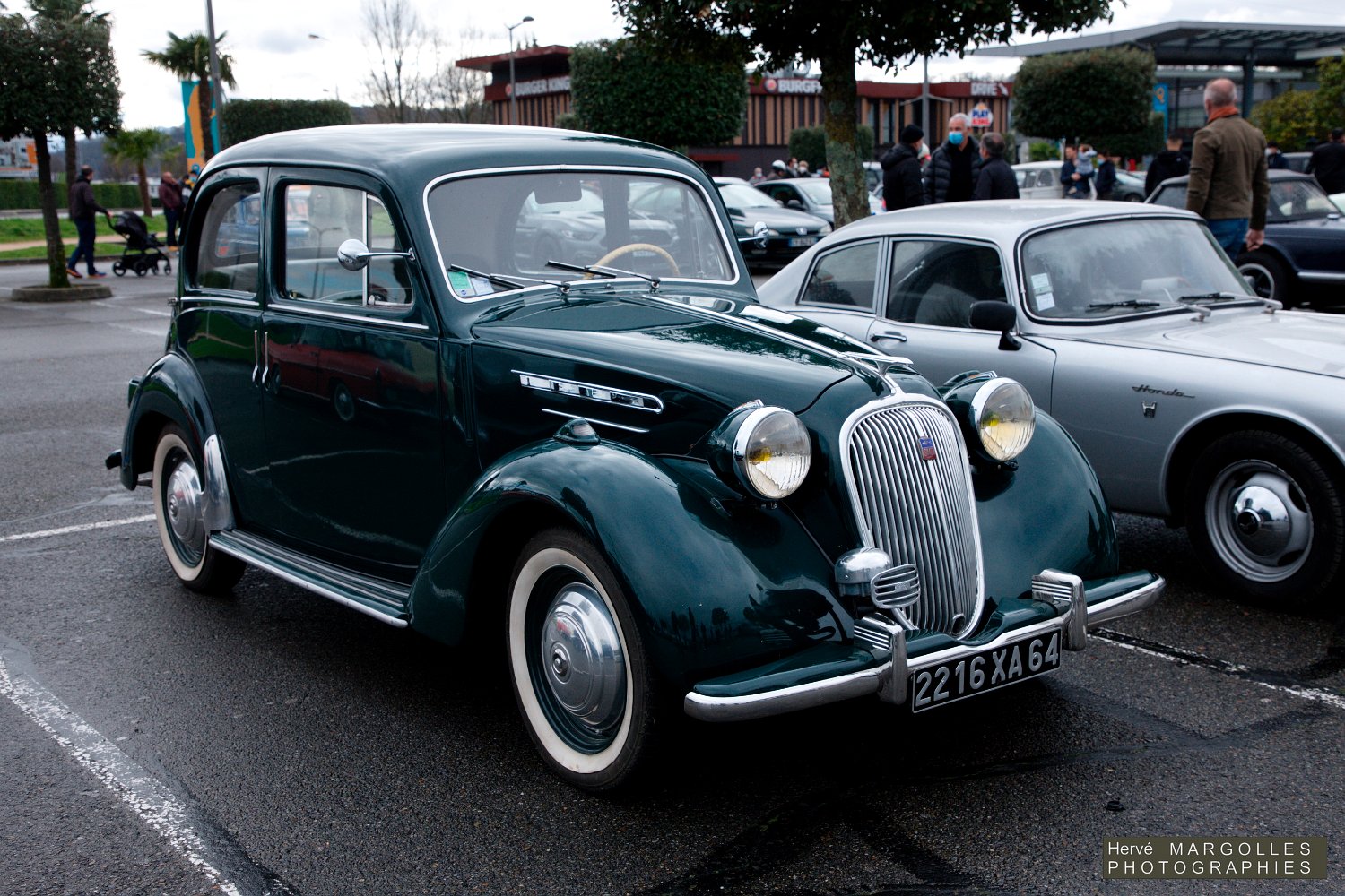 Simca_8-02.jpg