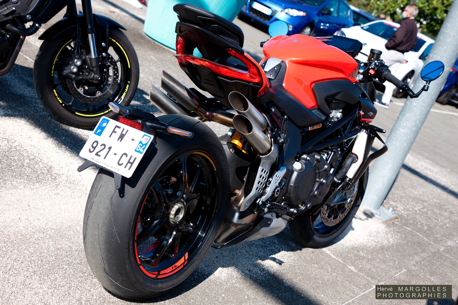 x-Moto-02.jpg