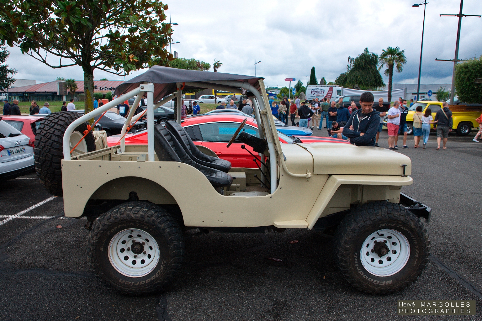 Jeep-03.jpg
