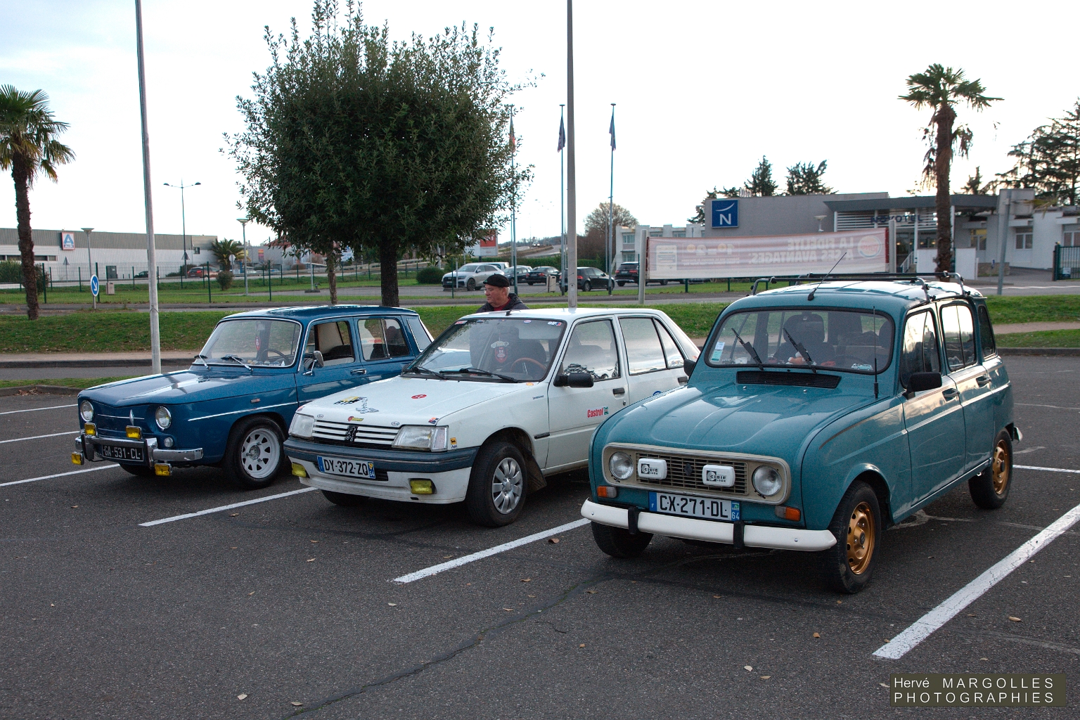 000-02.jpg