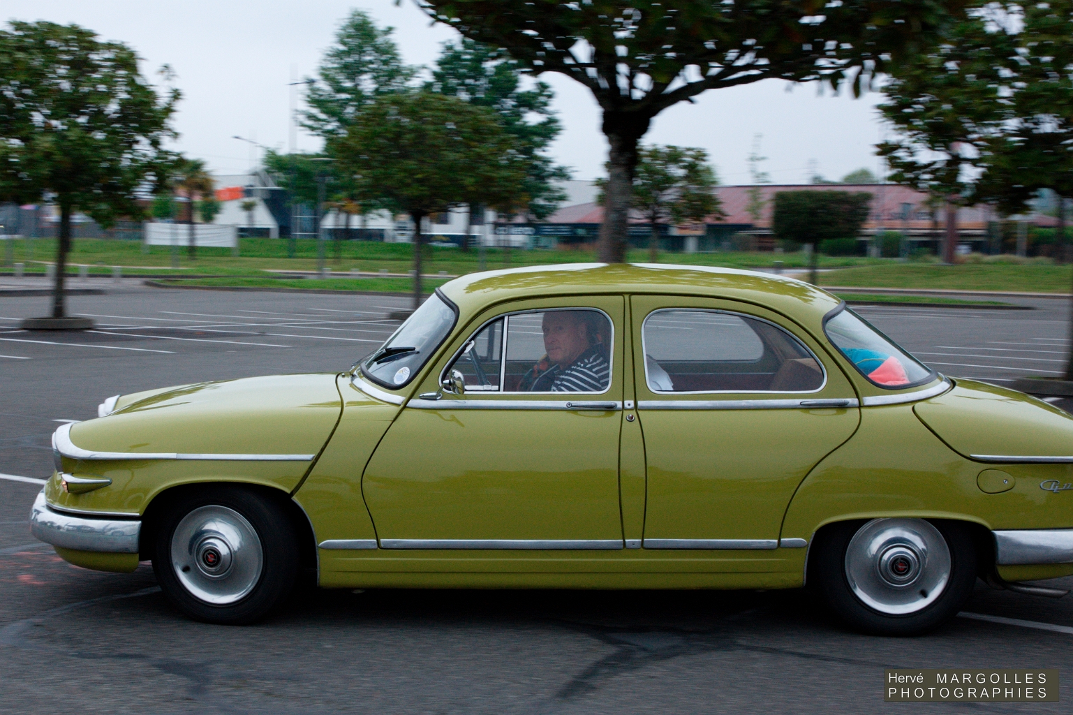 001-Panhard-11.jpg