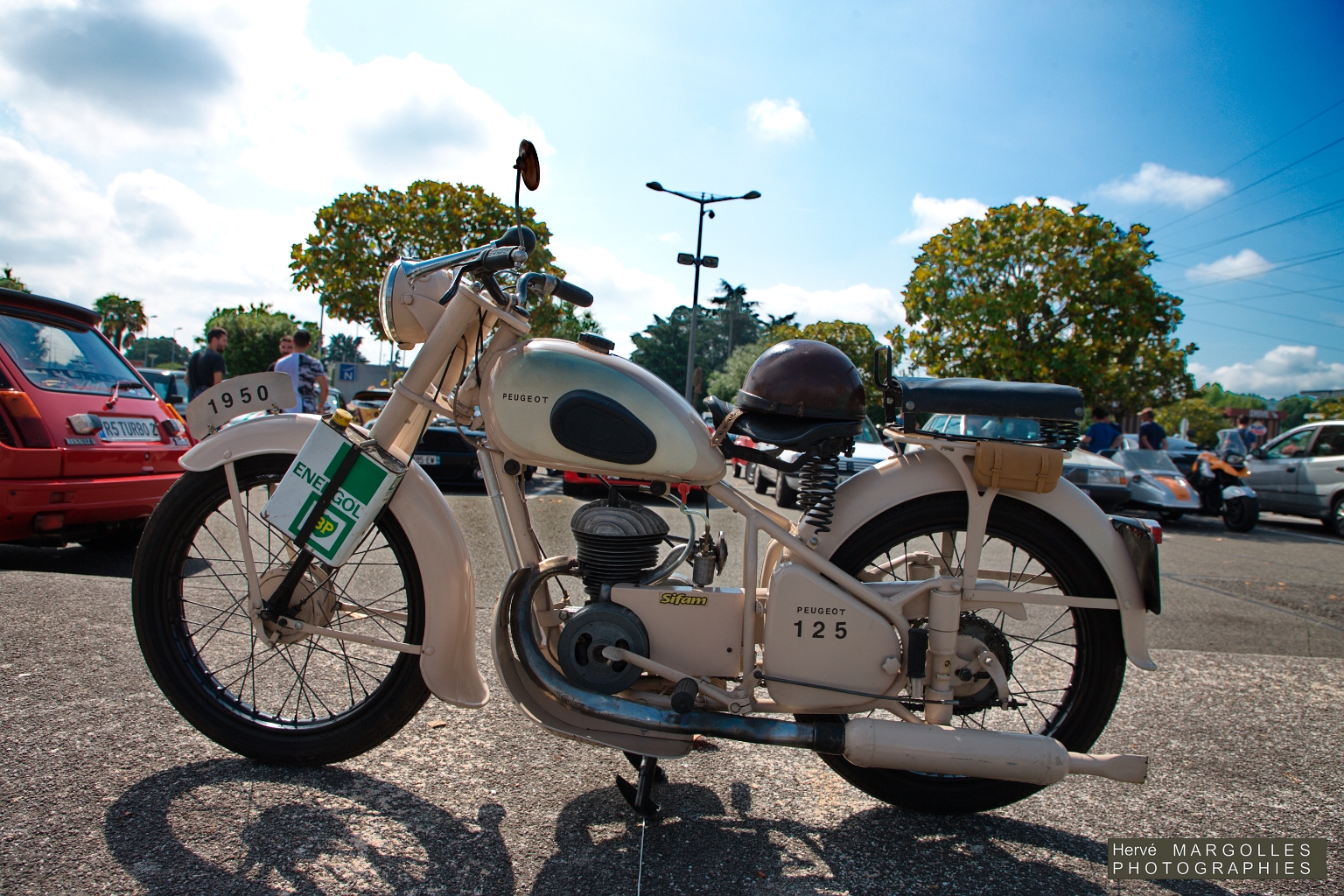 X_Moto_04.jpg