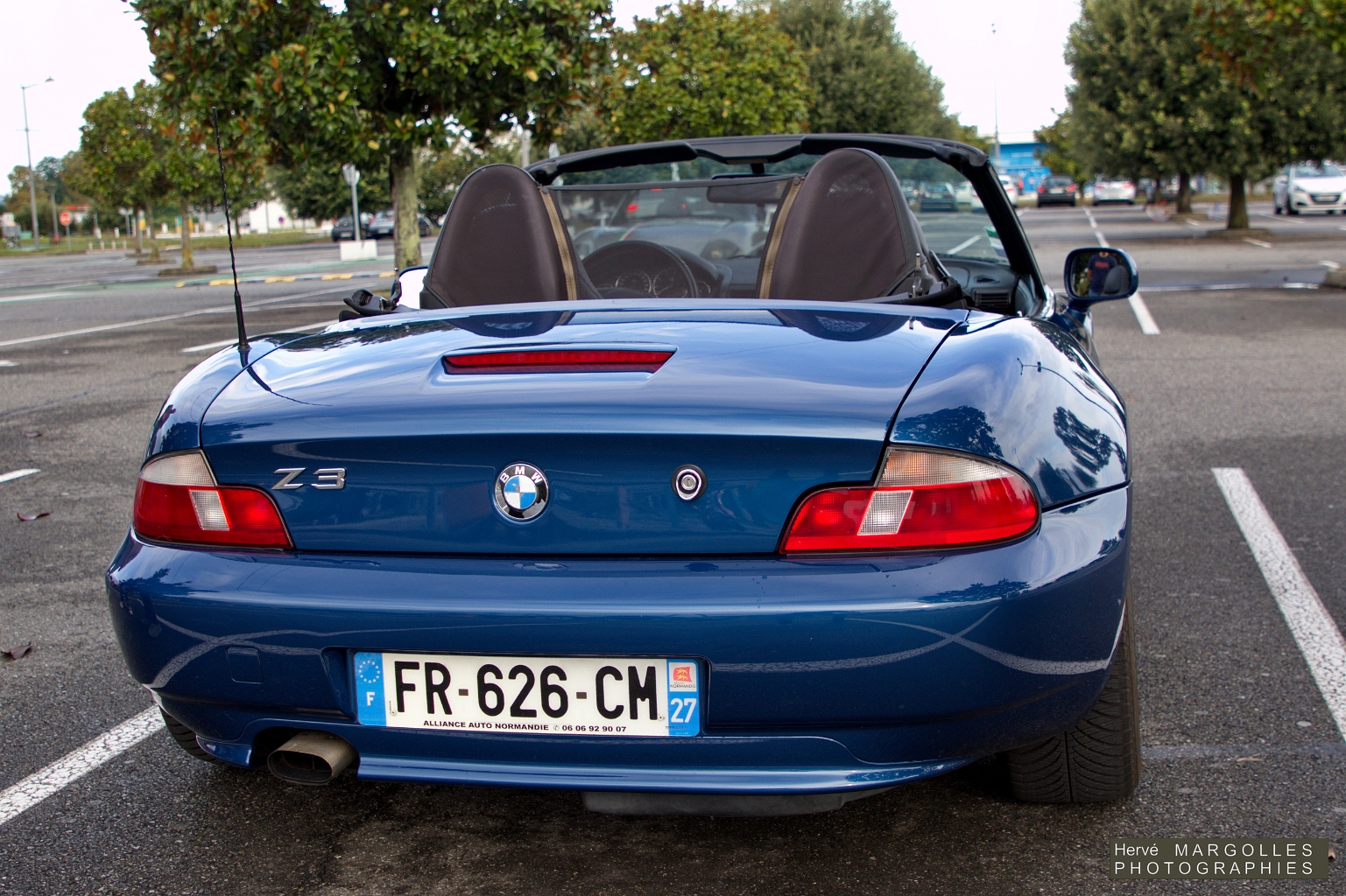 BMW-Z3_02.jpg