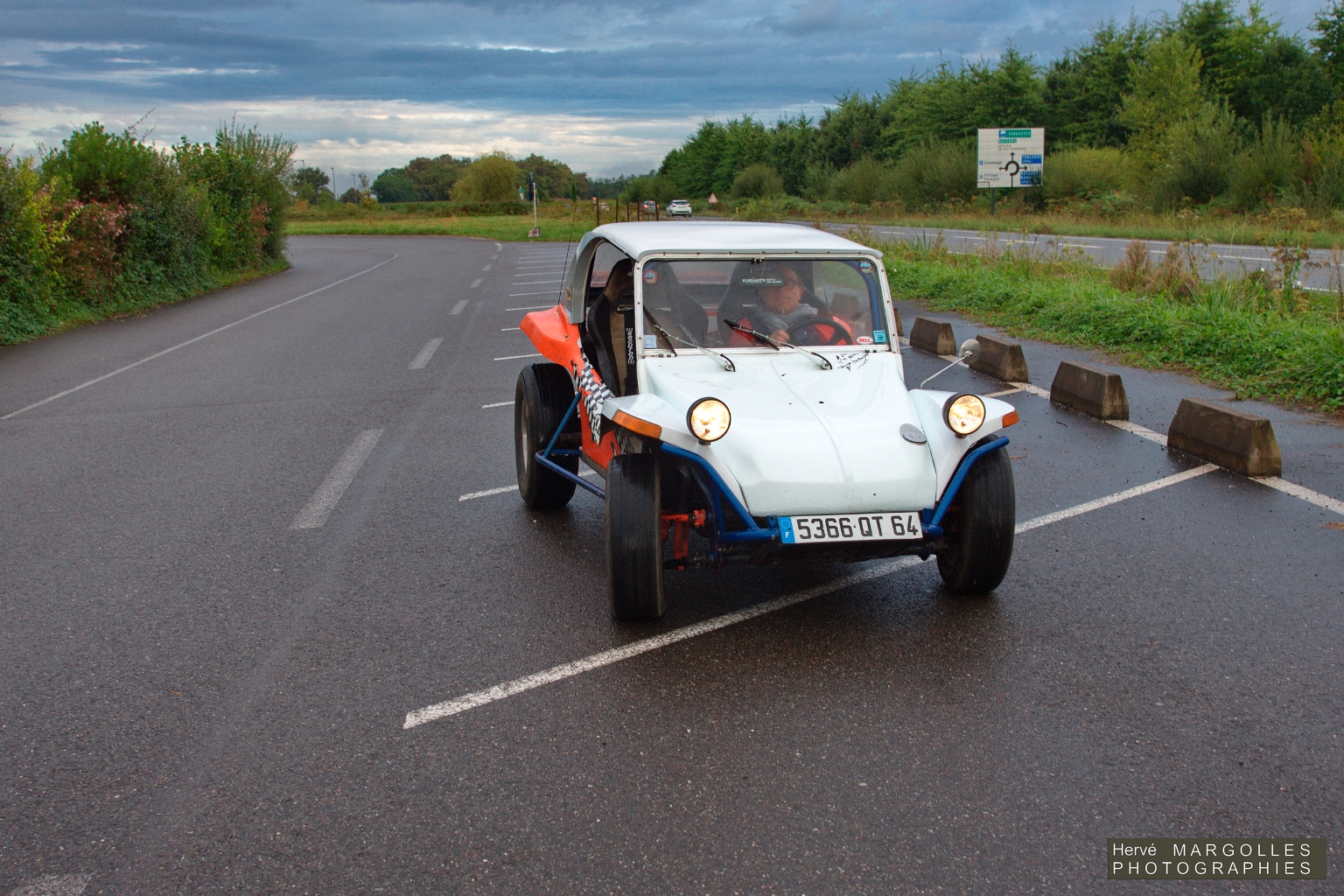 Buggy-02.jpg