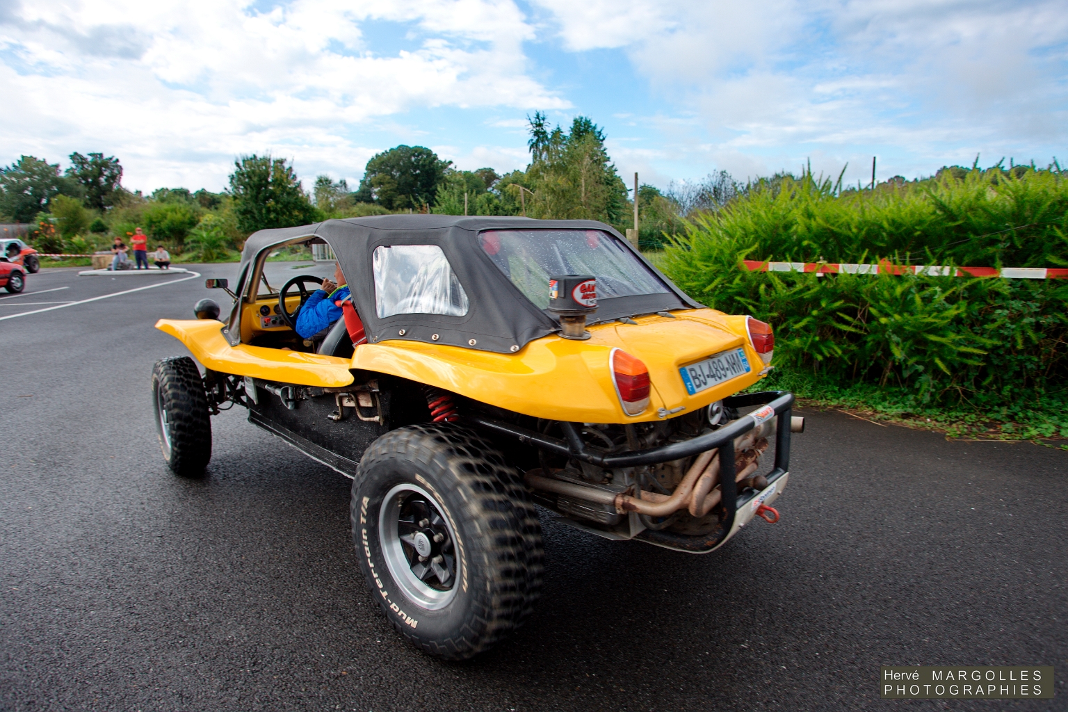Buggy-03.jpg