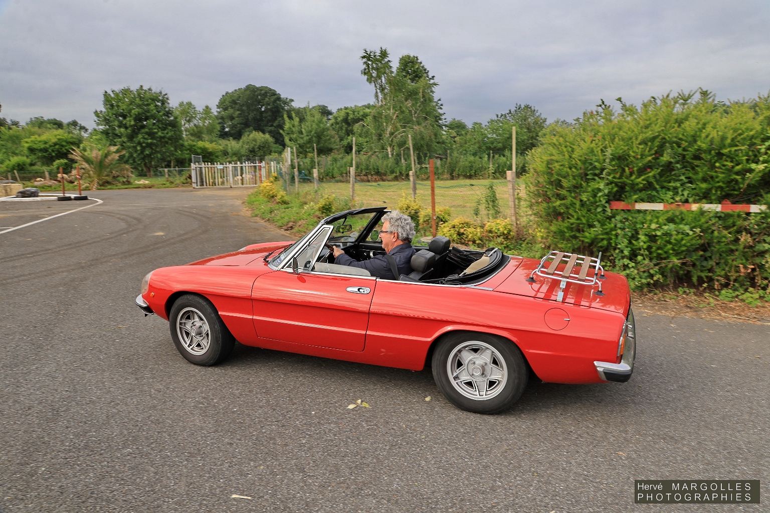 Alfa-Romeo-Spider_01.jpg