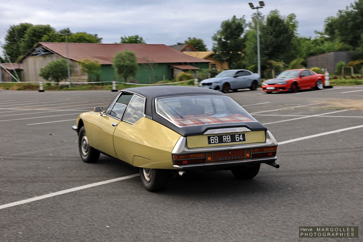 Citroen-SM-Maserati_01.jpg