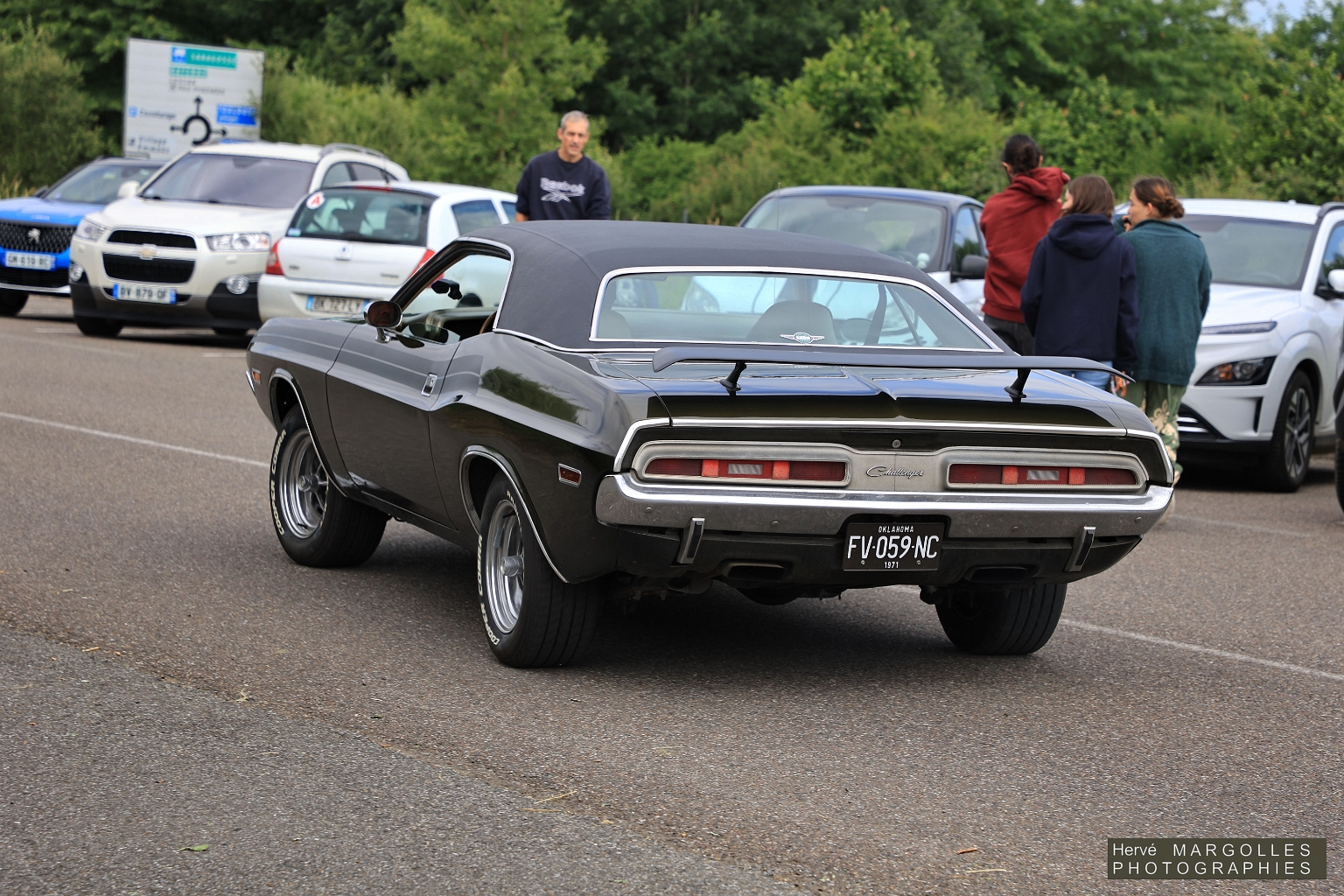 Dodge-Challenger_03.jpg