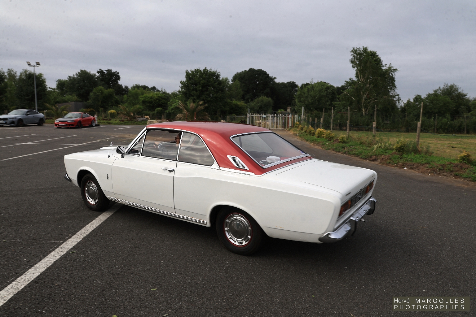 Ford-Taunus_01.jpg