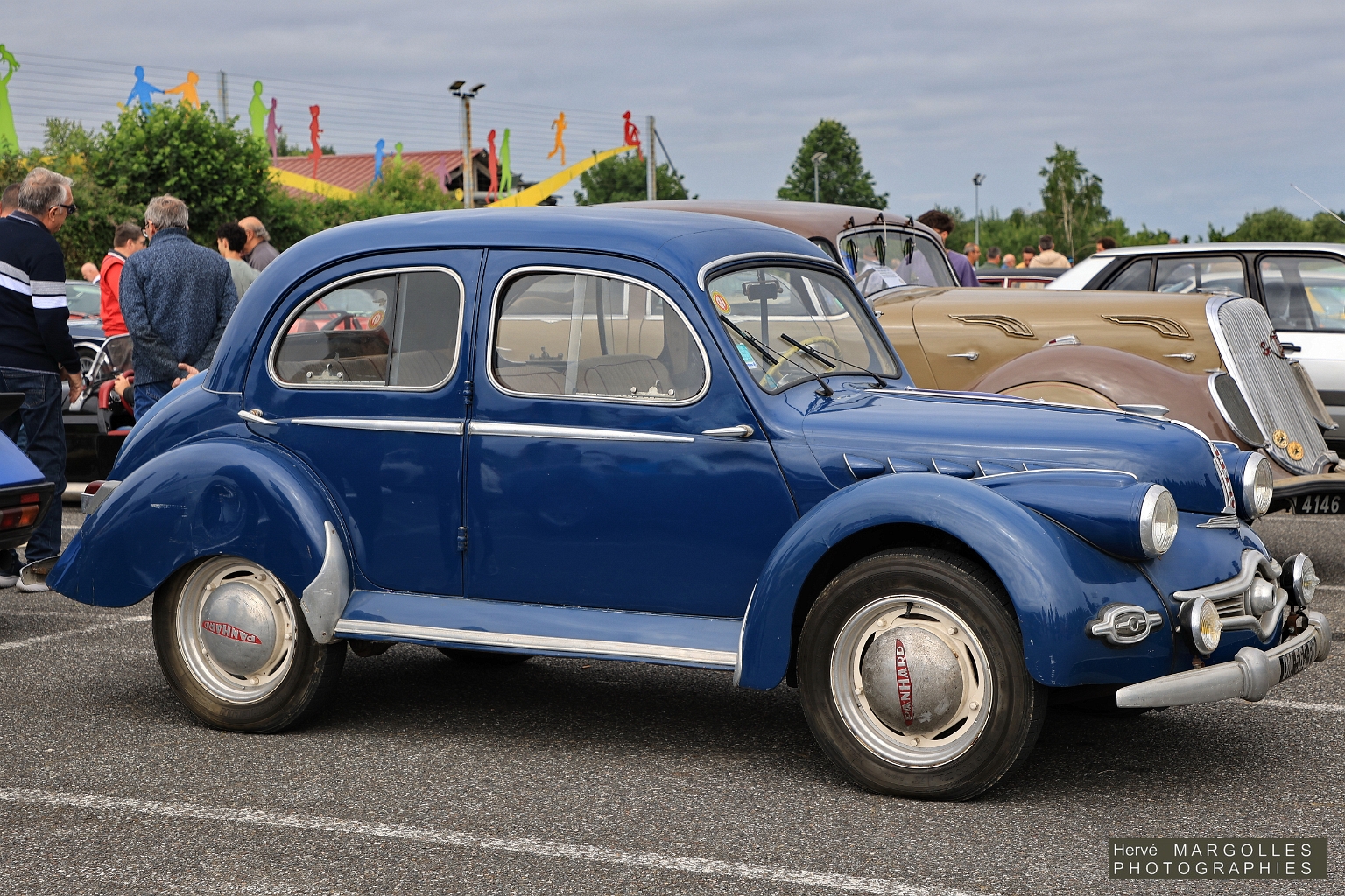 Panhard-Dyna_01.jpg