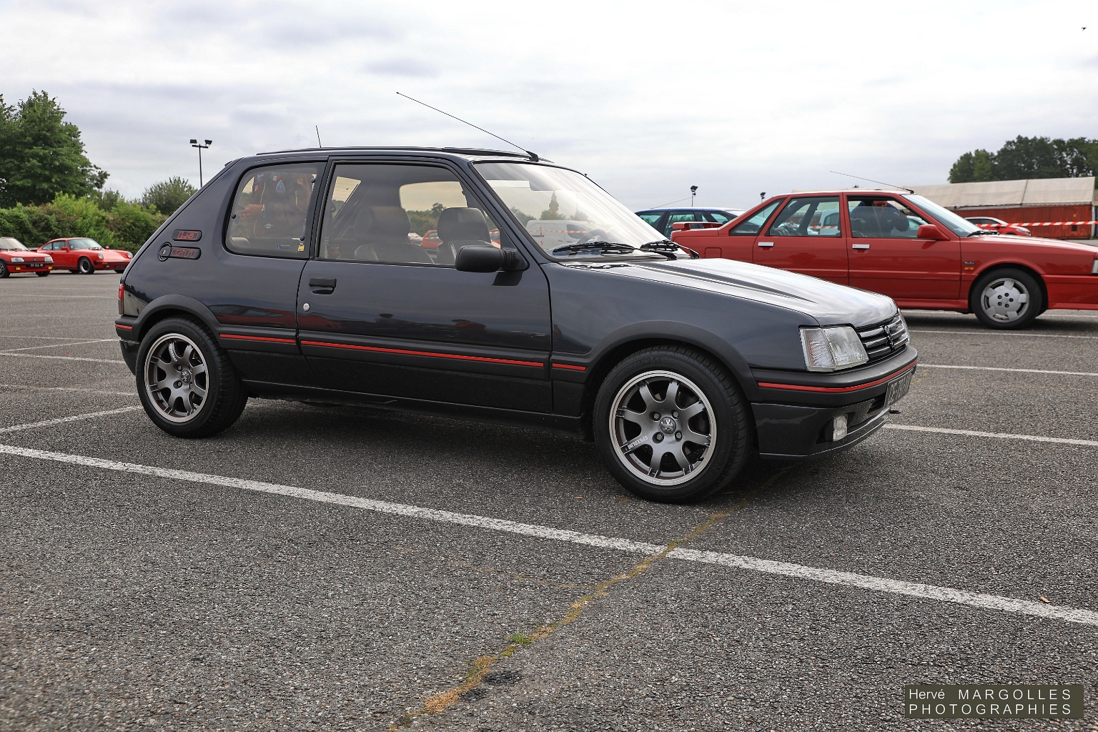Peugeot-205-GTi_01.jpg
