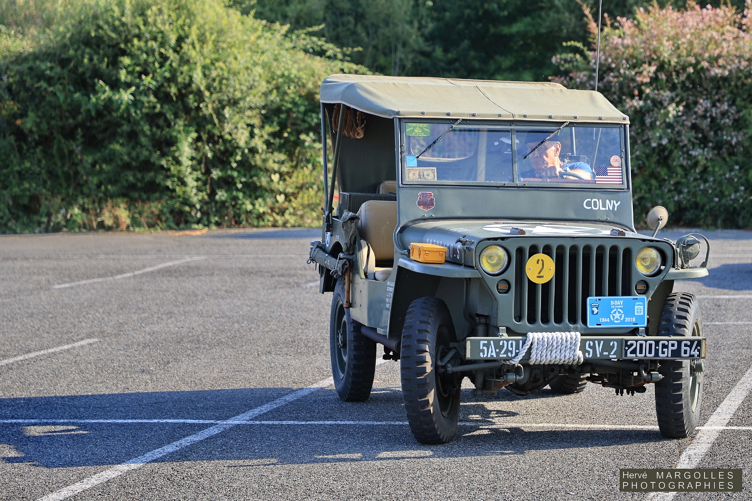 Jeep-01.jpg