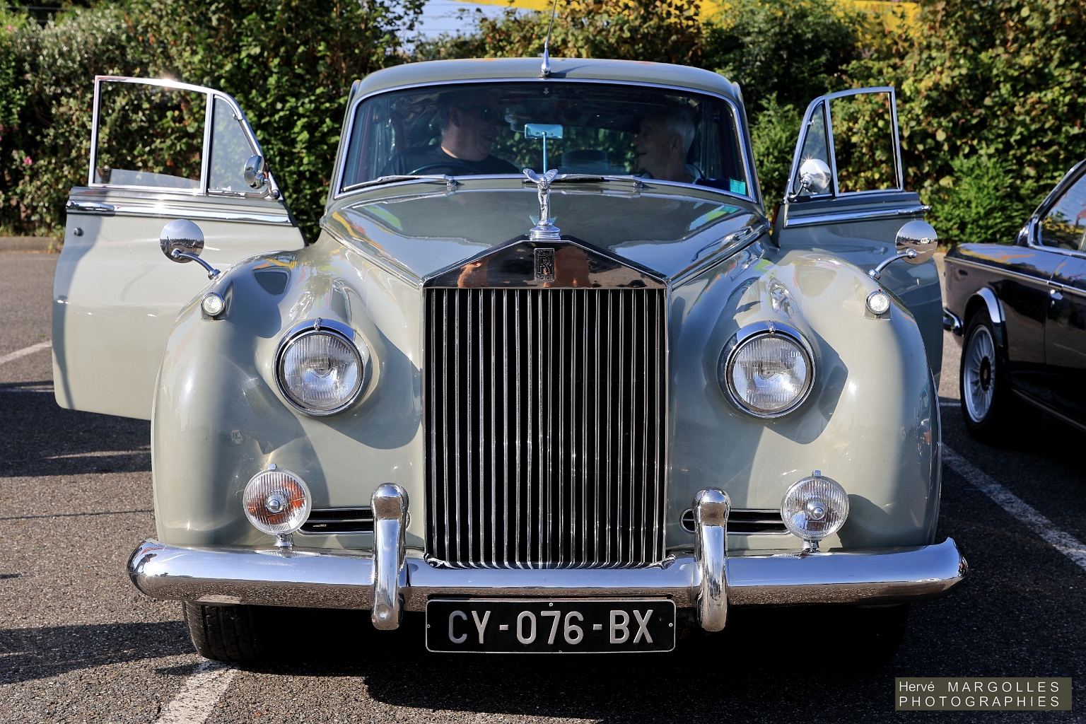 Rols-Royce-Silver-Cloud-1961_02.jpg